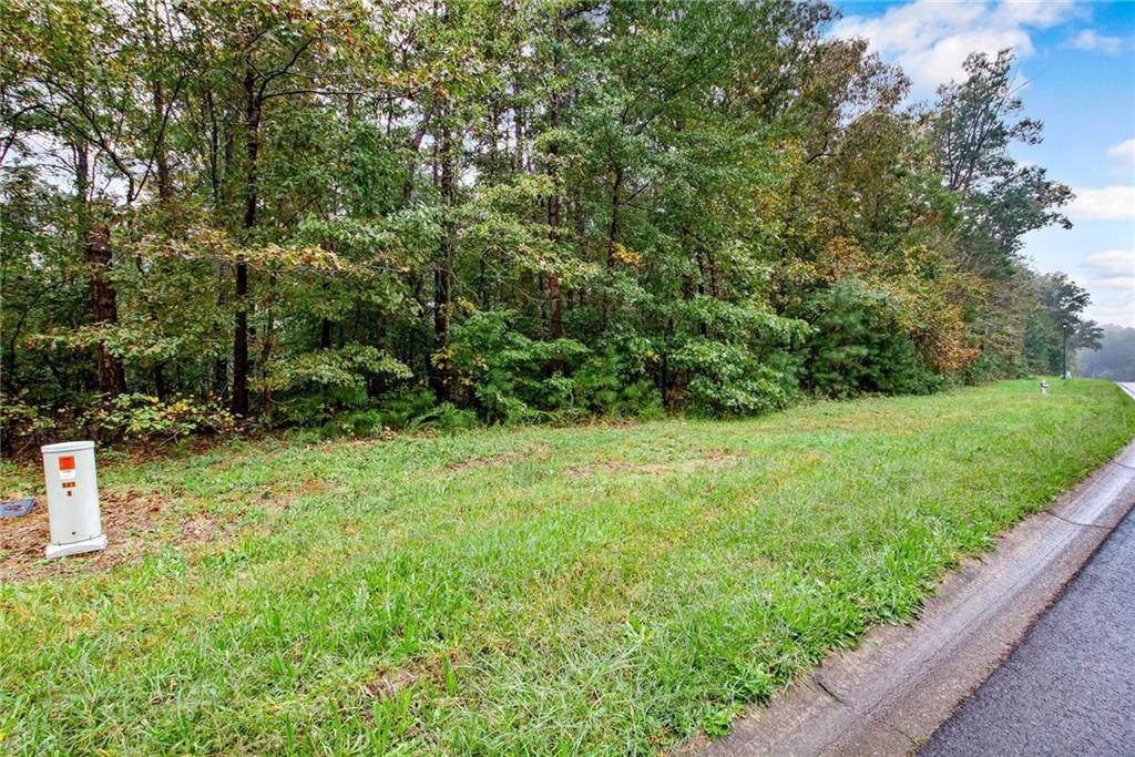 862 Champagne Lane - Photo 1