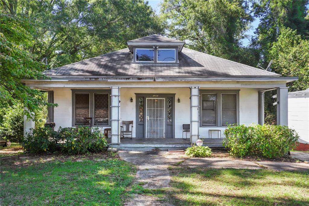 1443 Oakland Drive - Photo 1