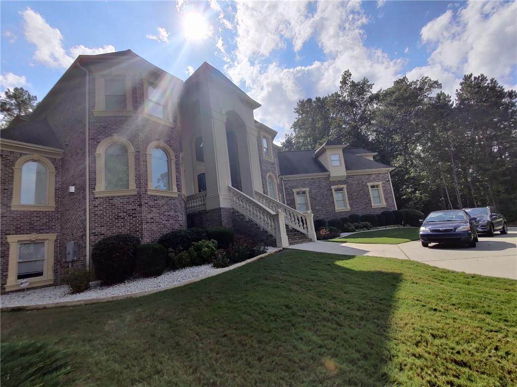 110 Tharps Trace - Photo 1