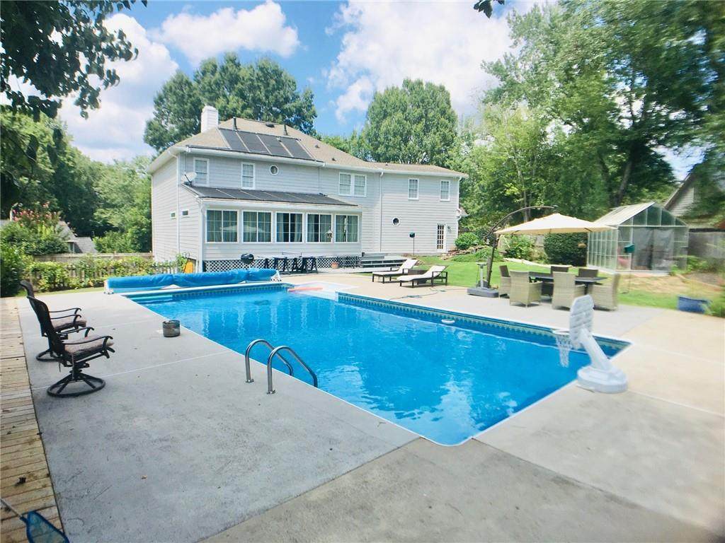 1956 Wellington Lane - Photo 1