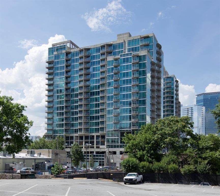 943 Peachtree Street - Photo 1
