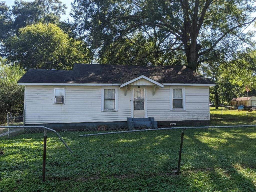 215 Luckie Street - Photo 1
