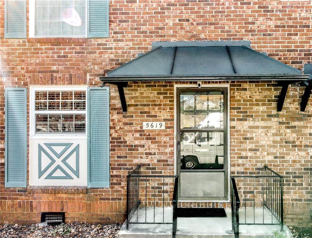 5619 Kingsport Drive - Photo 1