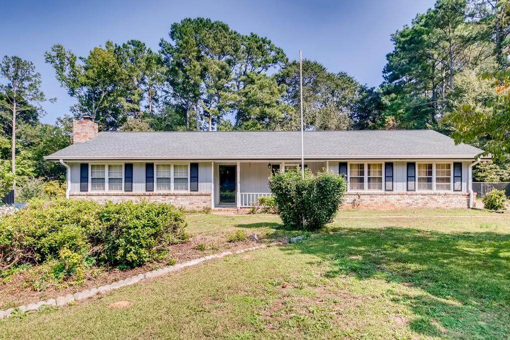 3722 Sweet Briar Court - Photo 1