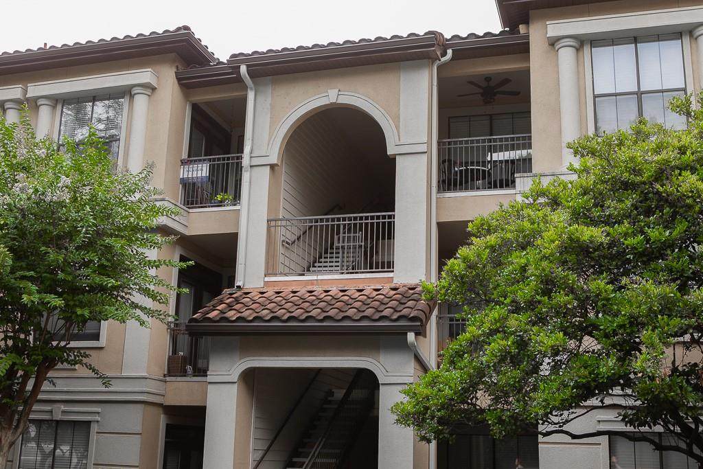 3777 Peachtree Road - Photo 1