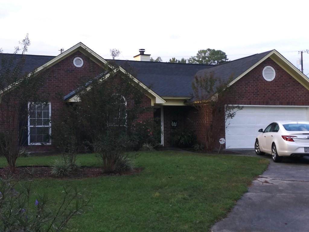 70 Parkside Drive - Photo 1