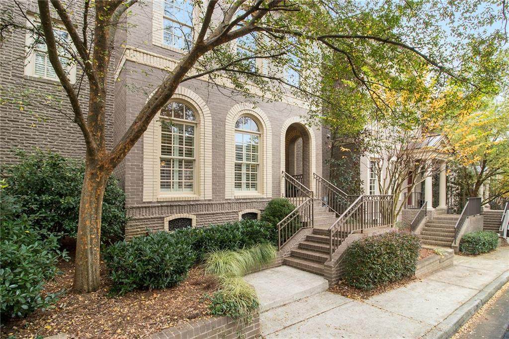 2014 Kensington Green Drive - Photo 1