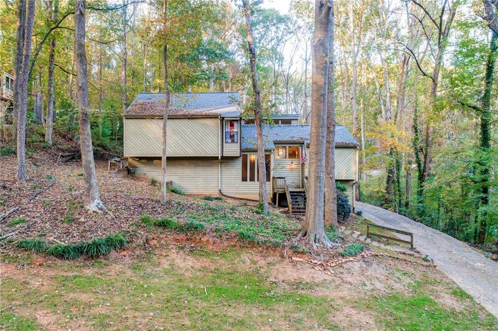 214 Cross Brook Drive - Photo 1