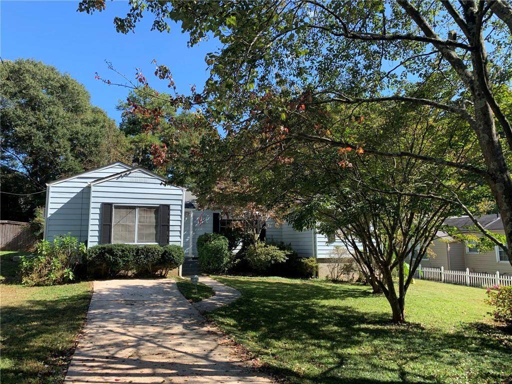 1112 Forrest Boulevard - Photo 1