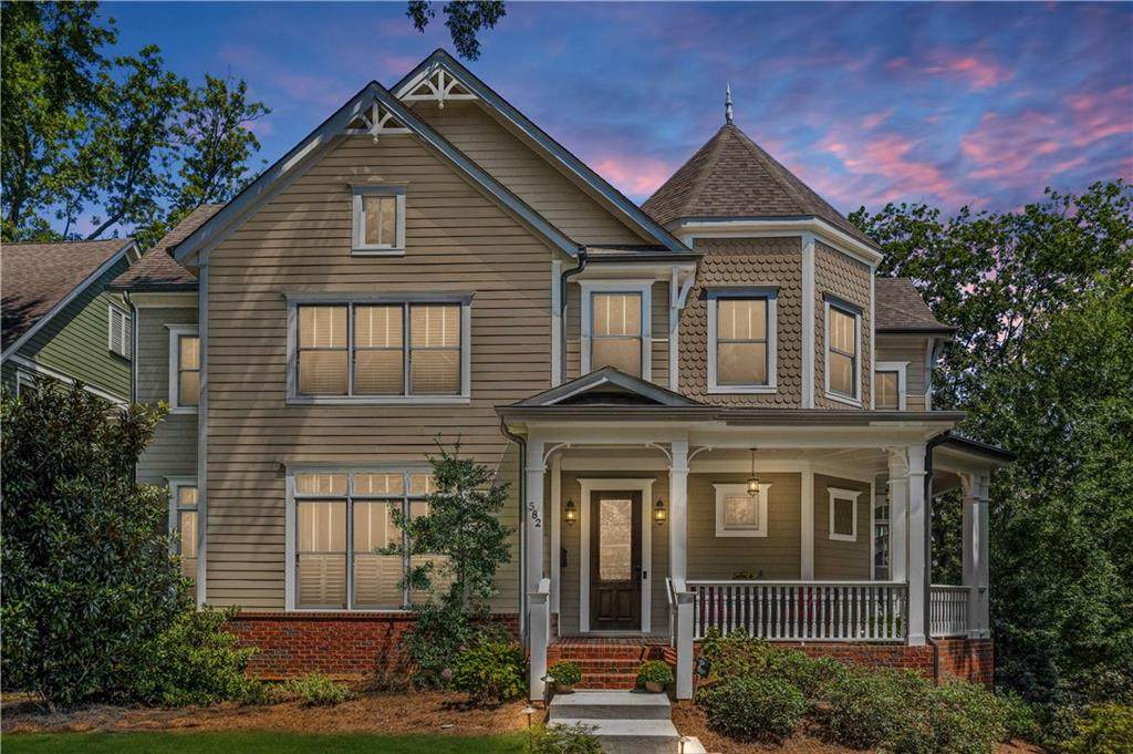 582 Saint Charles Avenue - Photo 1