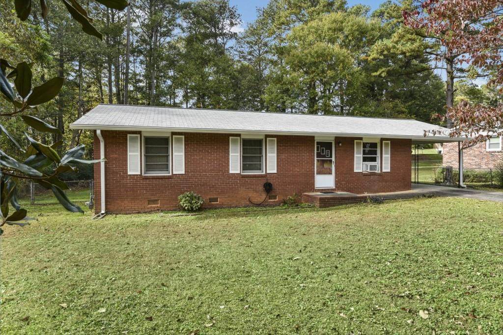 720 Earl Street - Photo 1