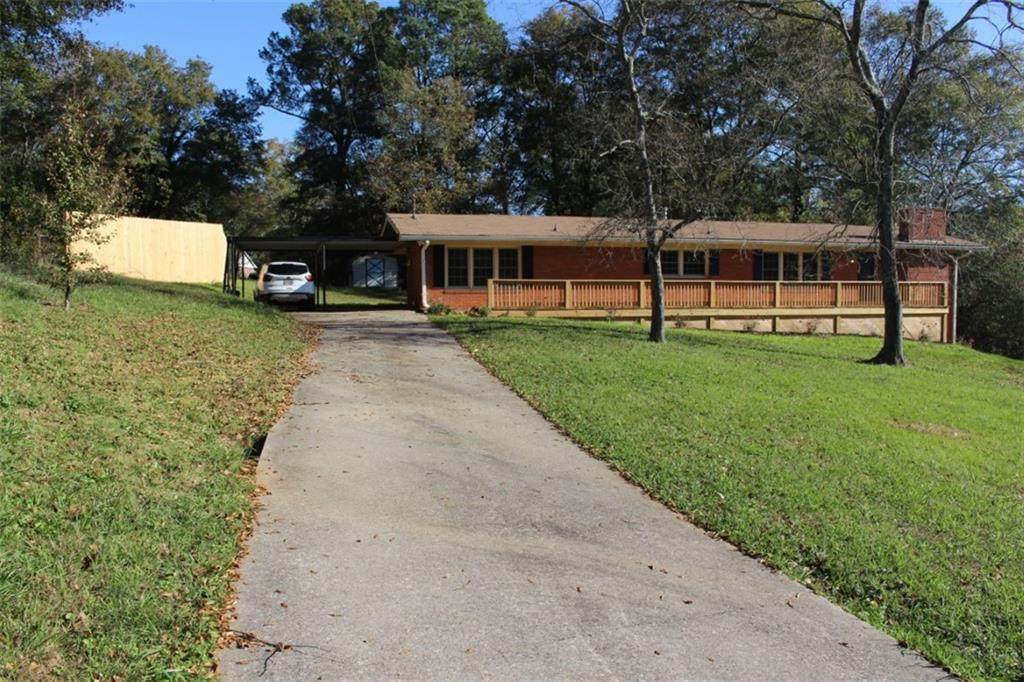 33 Lady Marion Drive - Photo 1