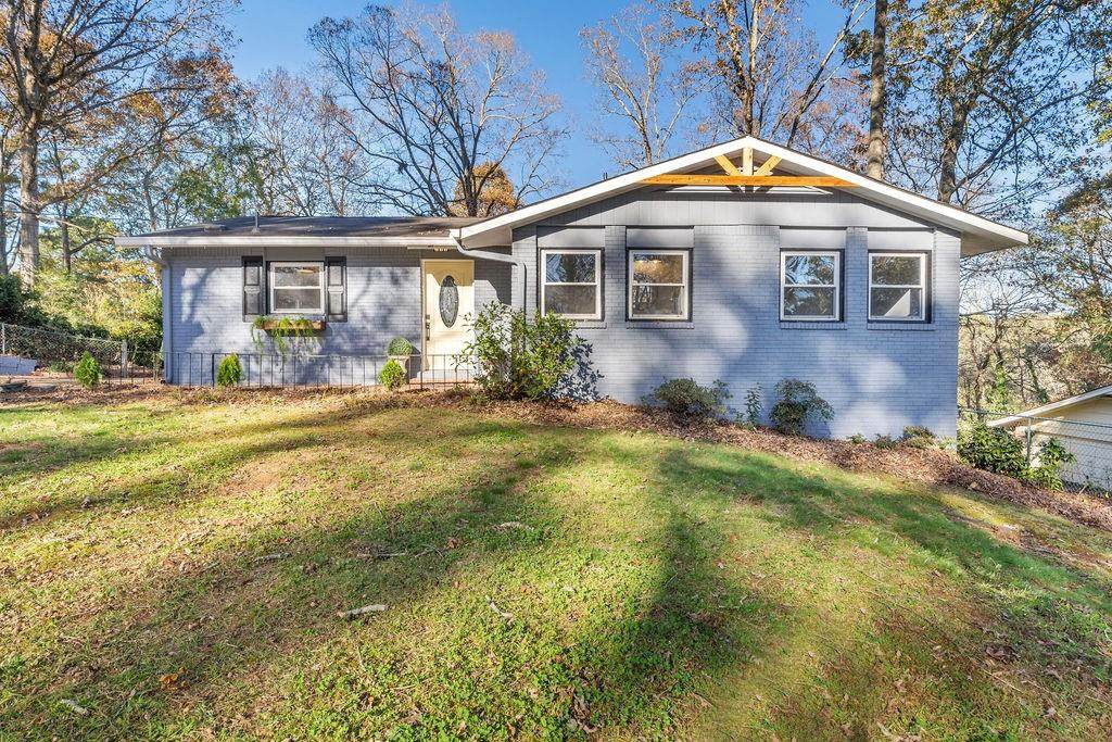 658 Montclair Drive - Photo 1