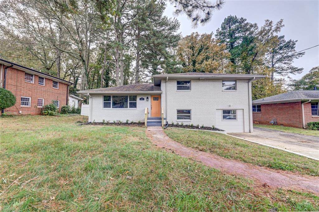 2275 Shamrock Drive - Photo 1