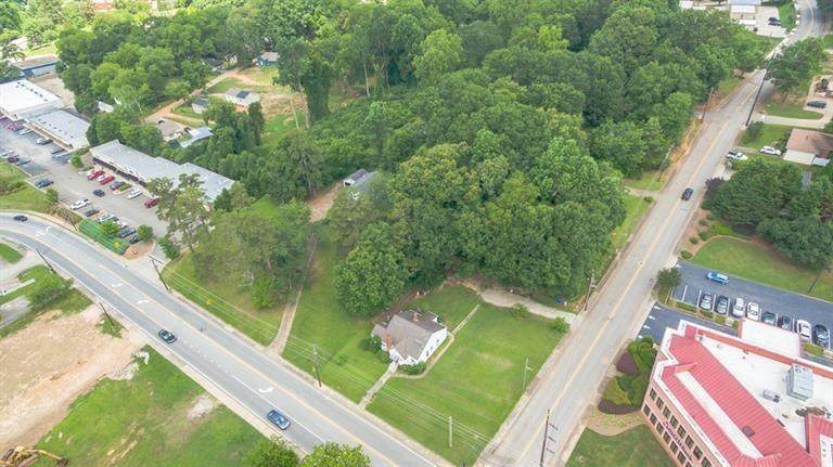 920 Washington Corner - Photo 1