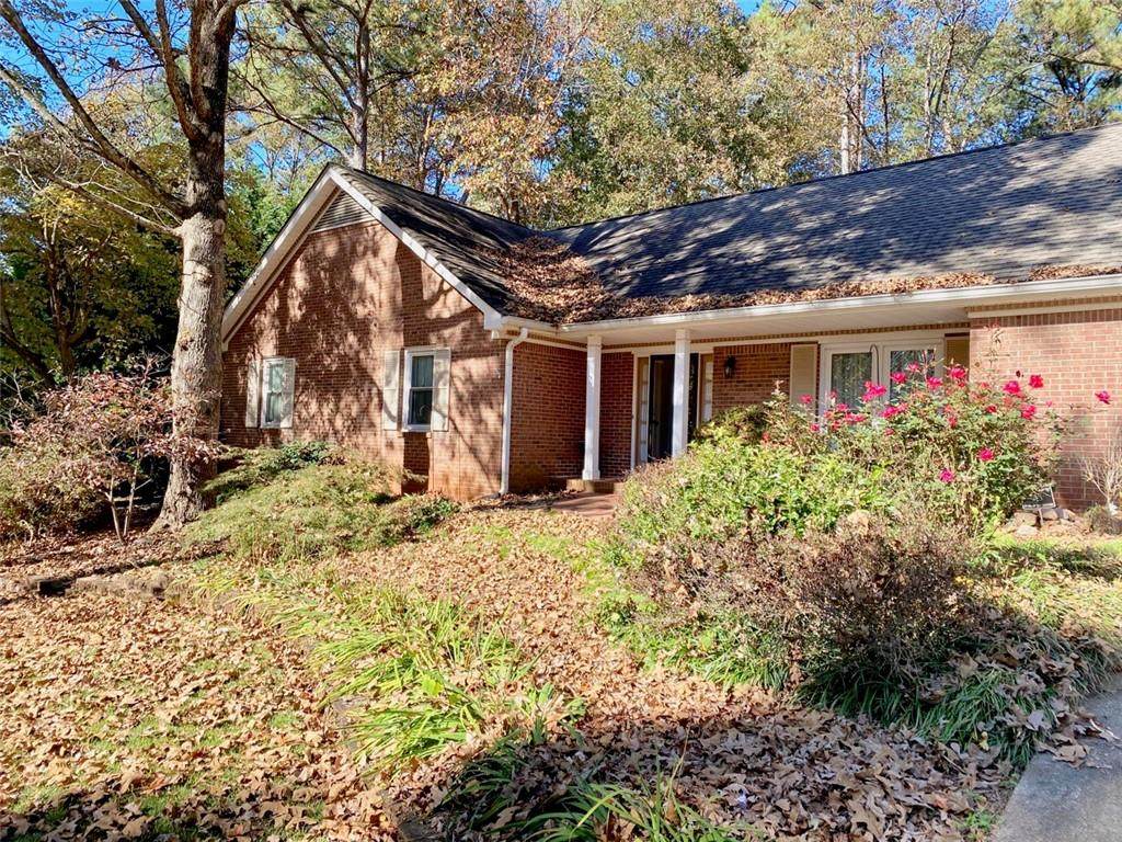 1966 Lou Drive - Photo 1