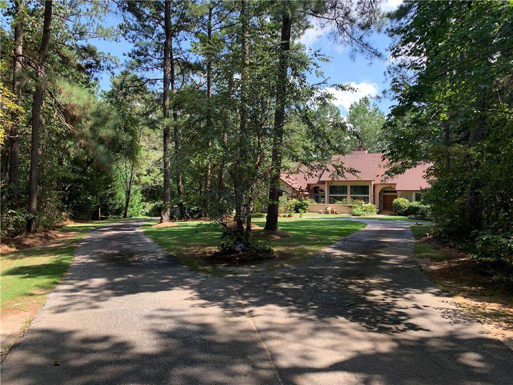 5577 Highway 81 - Photo 1