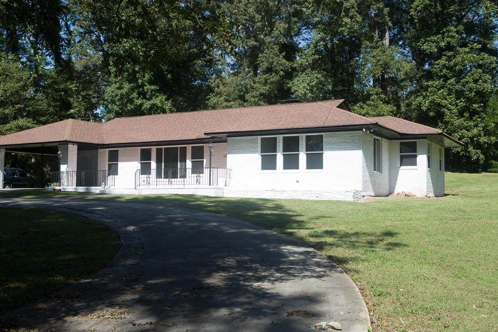3526 Spring Circle - Photo 1