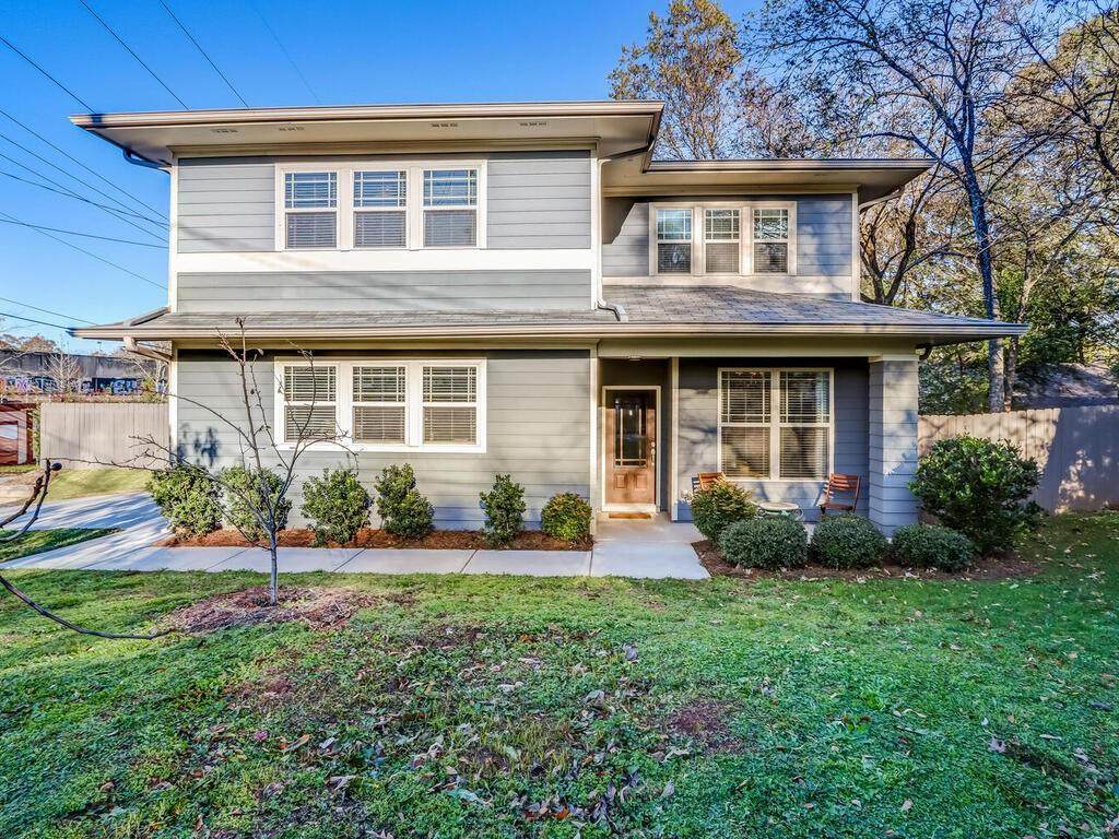 2043 College Avenue - Photo 1