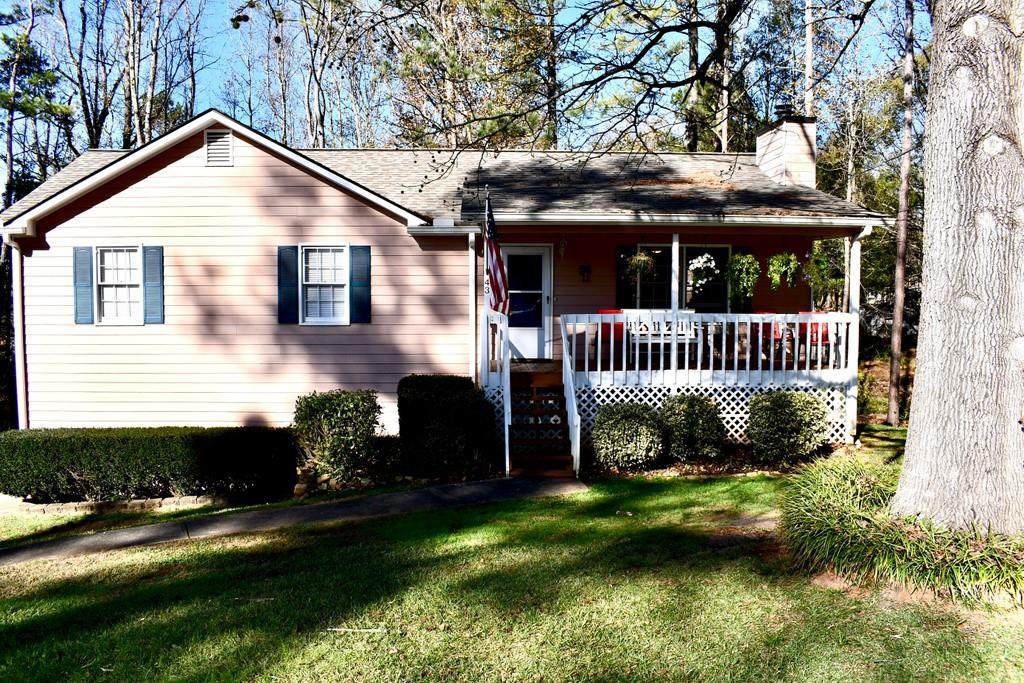 43 Indian Creek Drive - Photo 1