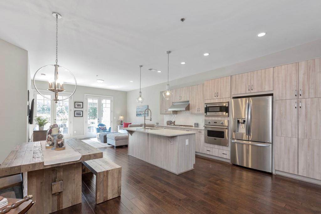 203 Canton Way - Photo 1