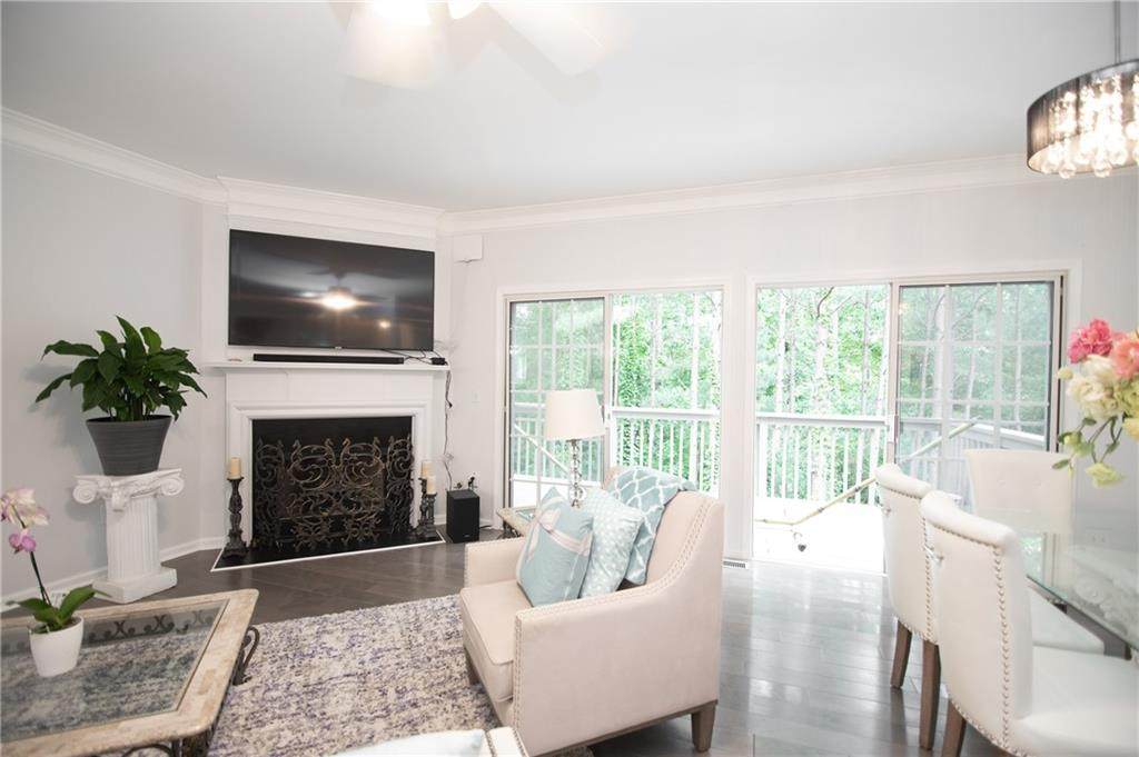 4013 Howell Park Road - Photo 1