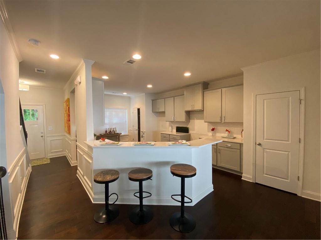 214 Ismal Drive - Photo 1