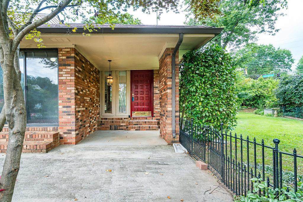 325 Francyne Court - Photo 1