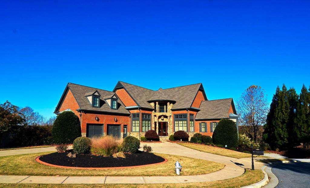 493 Evening Mist Drive - Photo 1