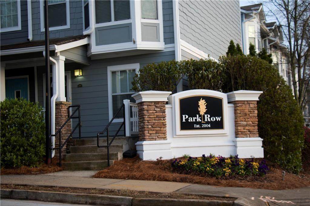 1068 Park Row North - Photo 1