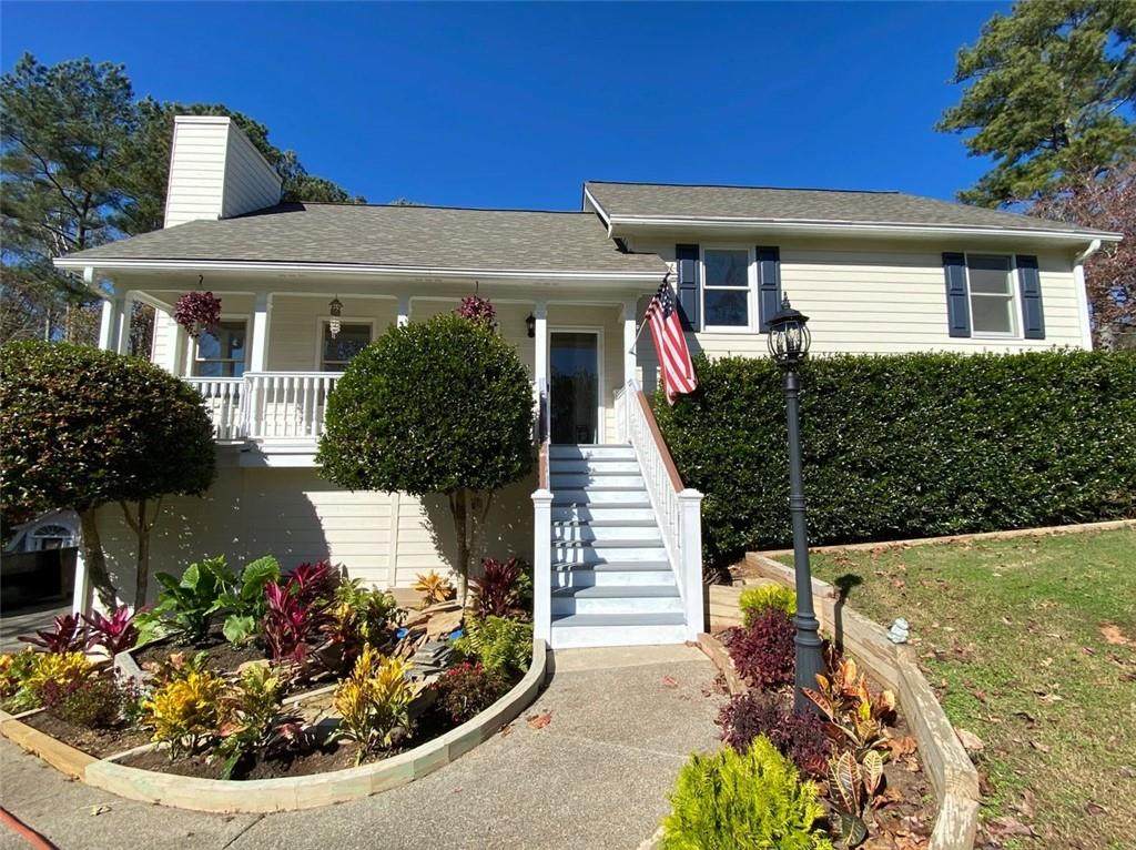 802 Oak Trace - Photo 1