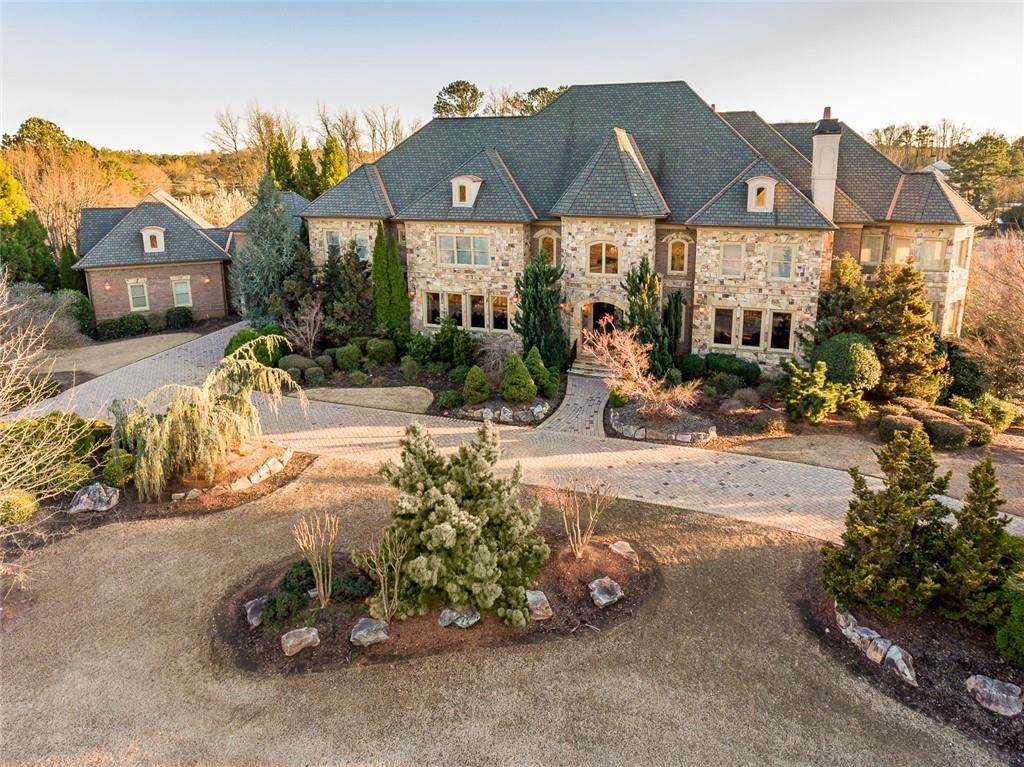 320 King Estates Drive - Photo 1