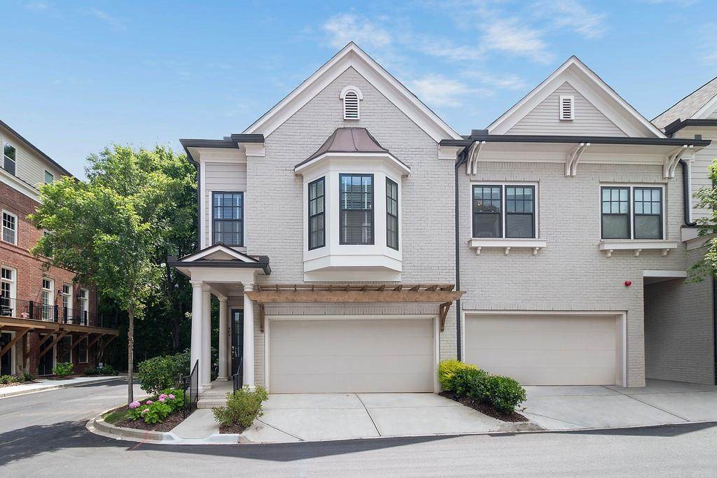 404 Summerhour Street - Photo 1
