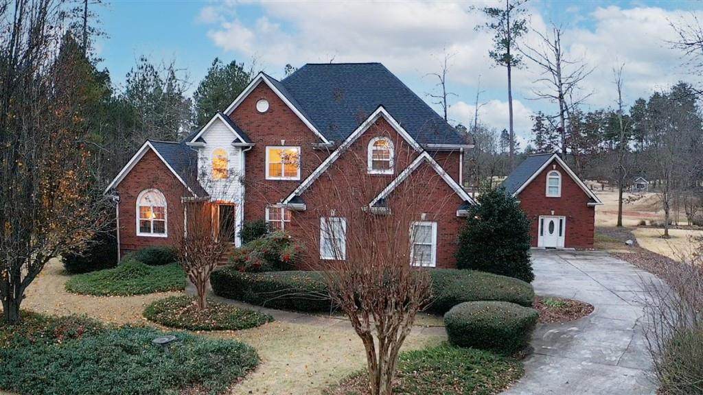 21 Nicklaus Drive - Photo 1