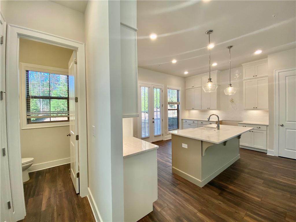 417 Bishop Lane - Photo 1