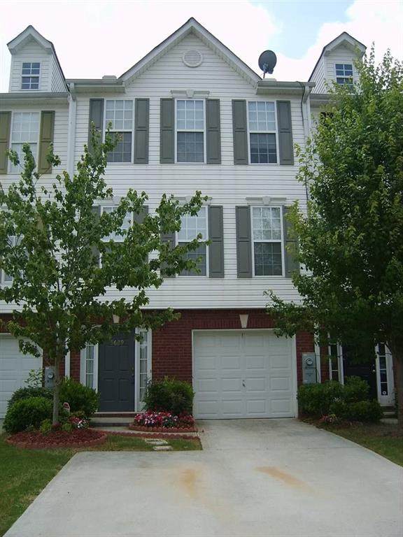 5689 Strathmoor Manor Circle - Photo 1