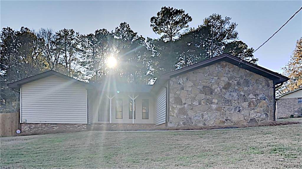 120 Club Circle - Photo 1