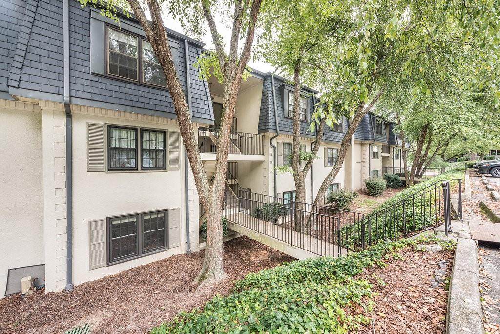 115 Rosaire Place - Photo 1