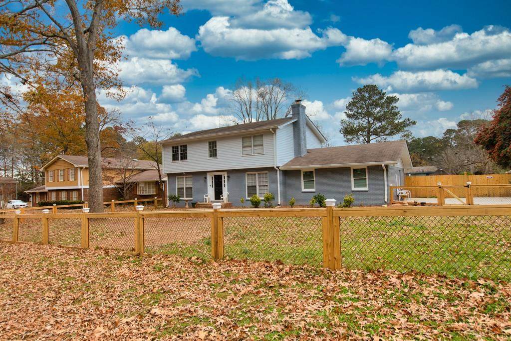 2303 Country Club Drive - Photo 1