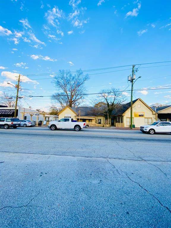 913 Main Street - Photo 1