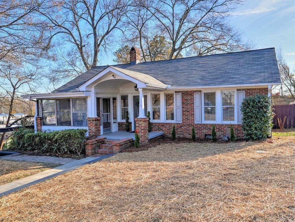 2867 Rosehill Street - Photo 1