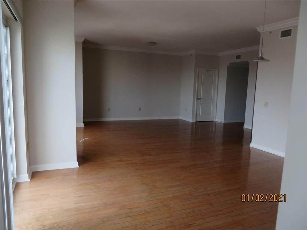 195 14th Street - Photo 1