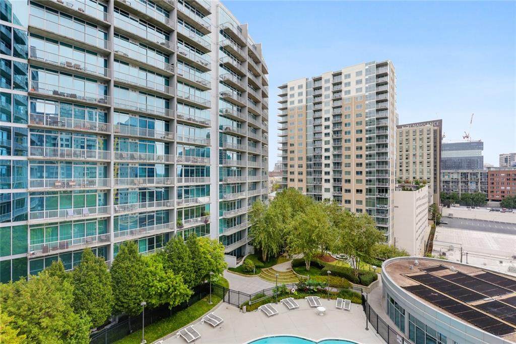 44 Peachtree Place - Photo 1