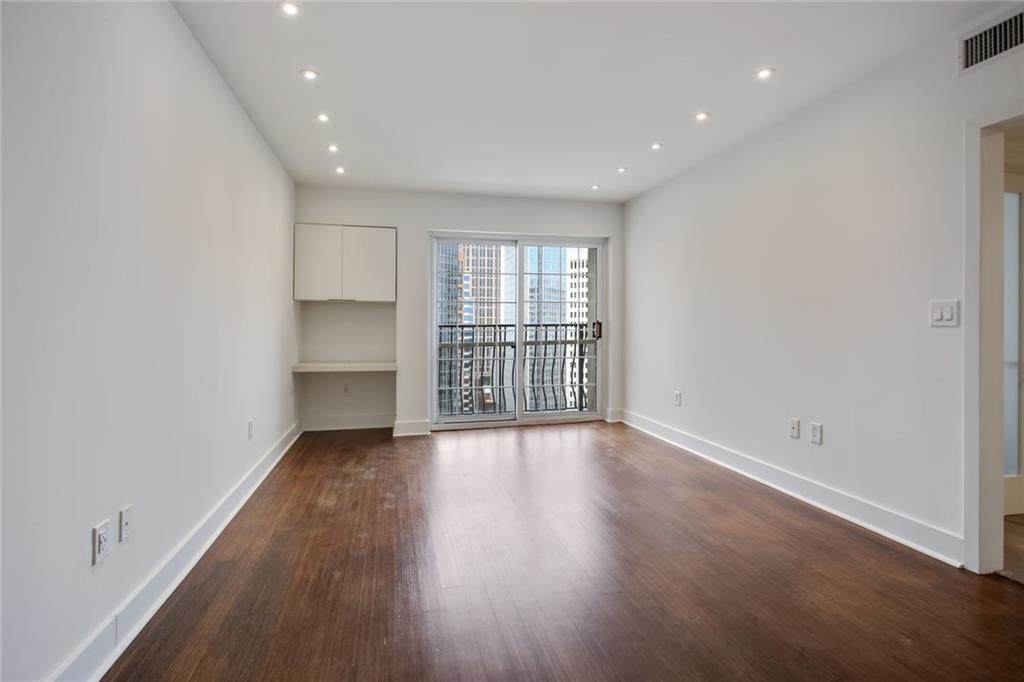 199 14th Street - Photo 1