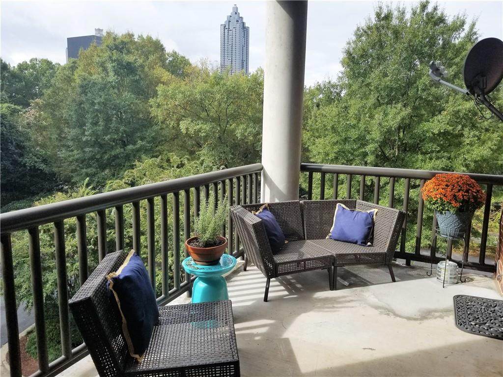 395 Central Park Place - Photo 1