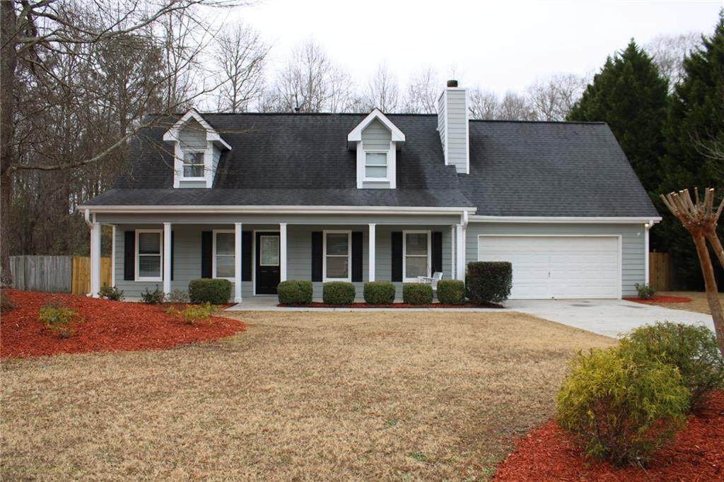 762 Hunters Lane - Photo 1