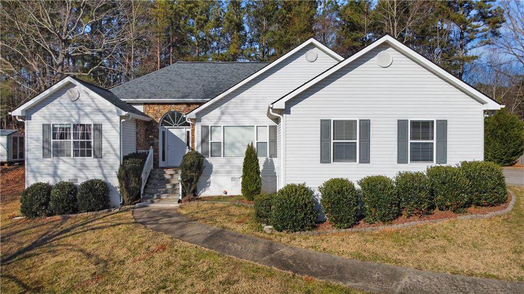 3314 Banks Mountain Drive - Photo 1