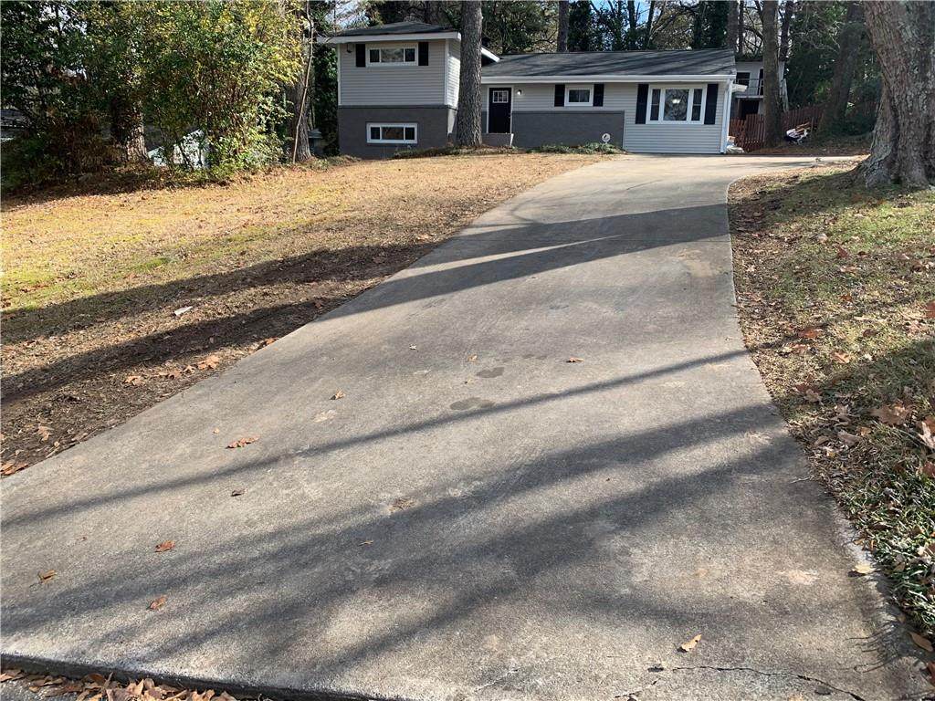 3135 Janice Circle - Photo 1