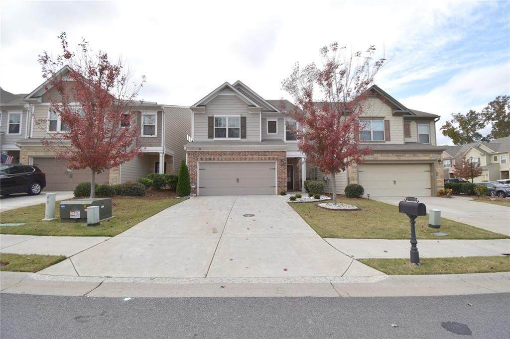 5115 Breezewood Cir - Photo 1