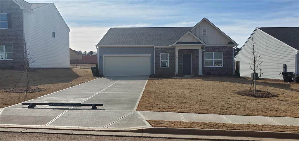 320 Sinclair Way - Photo 1